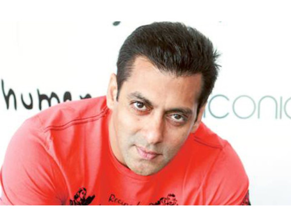 Salman Khan Will Be The Modern Day Lord Hanuman? - Bollywood Gossip