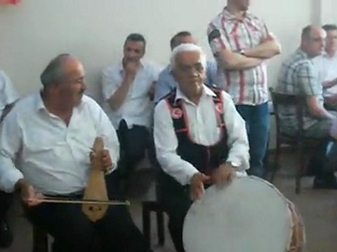 Azdavaylı Harun Bakırın Oğlunun Düğünü Kemaneci Hakkı özel çekim (1)