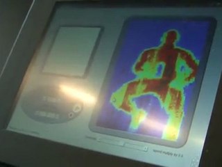 Une caméra capable de voir à travers les murs