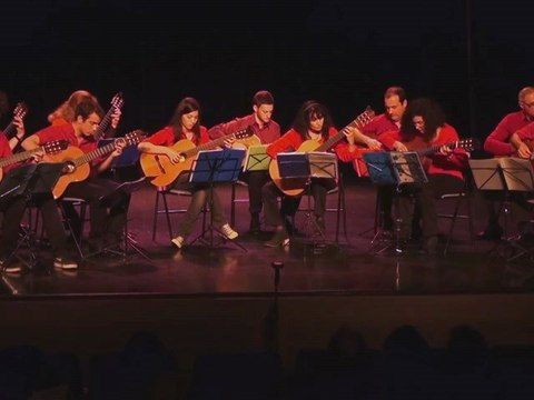 L'arnaque , Scott Joplin, par l'orchestre de guitares Le Mot et la note