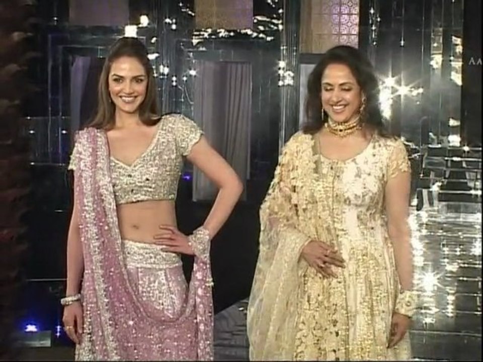 Sexy Esha Deol To Have South Indian Wedding - Bollywood Time