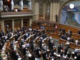 Il Parlamento elvetico accoglie Aung San Suu Kyi