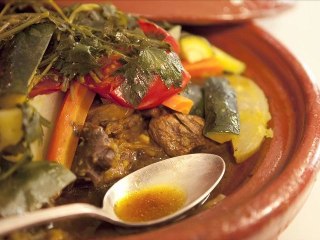 TAJINE CON CARNE E VERDURE di Siamodonne.it