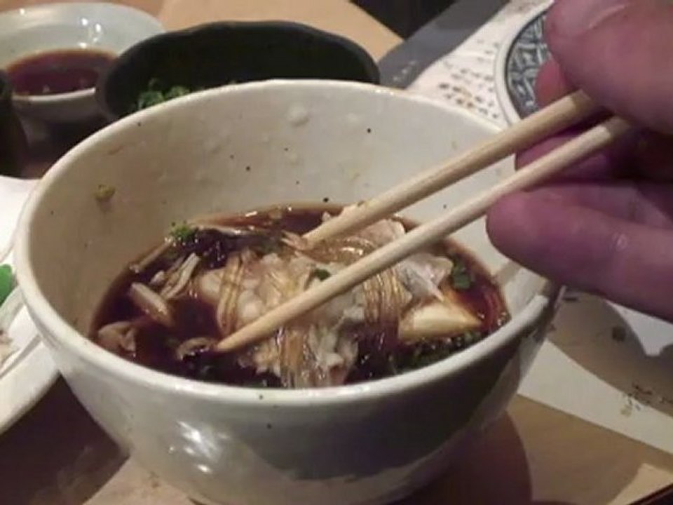 Tödlicher kugelfisch - ein leckerbissen für jedermann