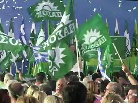 Weary Greeks voice hope for unity in momentous elections