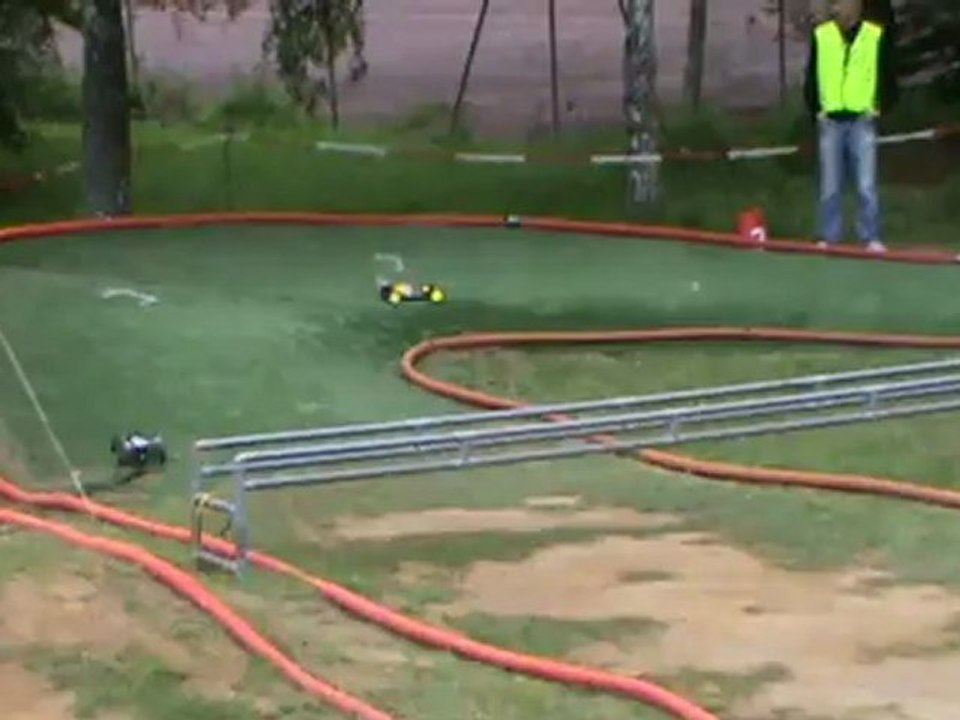 Voiture RC 1/10 Tout Terrain - Finale A 4x2 Promo - Championnat de France 06/2012