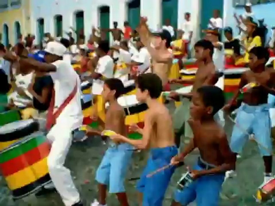 Michael Jackson - They Don't Care About Us ( Yeni Versiyon )