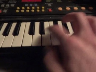 Sonic 2 emerald hill zone Tuto Piano #13