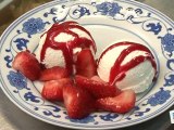 Cuisine : Faire une glace aux yaourt et fruits rouges