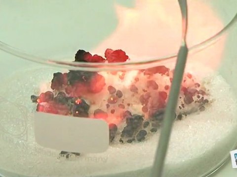 Tuto expérience chimique: serpent du Pharaon