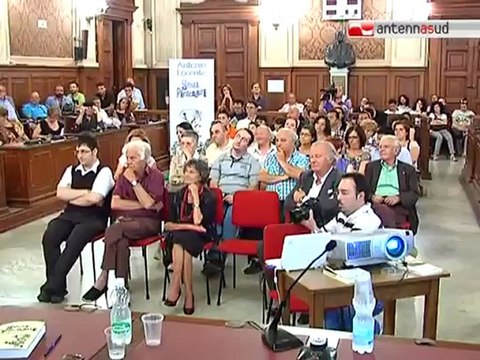 TG 16.06.12 Senza Paracadute , storie di precariato nel libro di Antonio Loconte