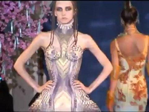 Jean-Paul Gaultier. Москва. Казанский вокзал. 2ч