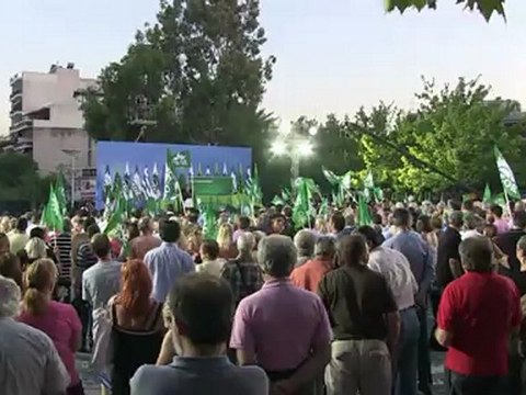 Euro exit threat hangs over Greek election