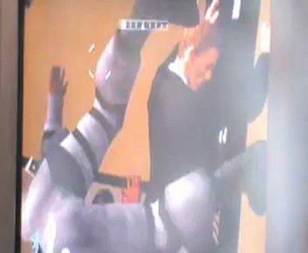 [walkthrough] 007 Quantum of Solace Episode 2 Résumer de l'E3 {1er partie} et ma wimote qui marche mal