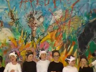 07-Chant : Qui a peur du Loup ? (Mme Monchicourt)