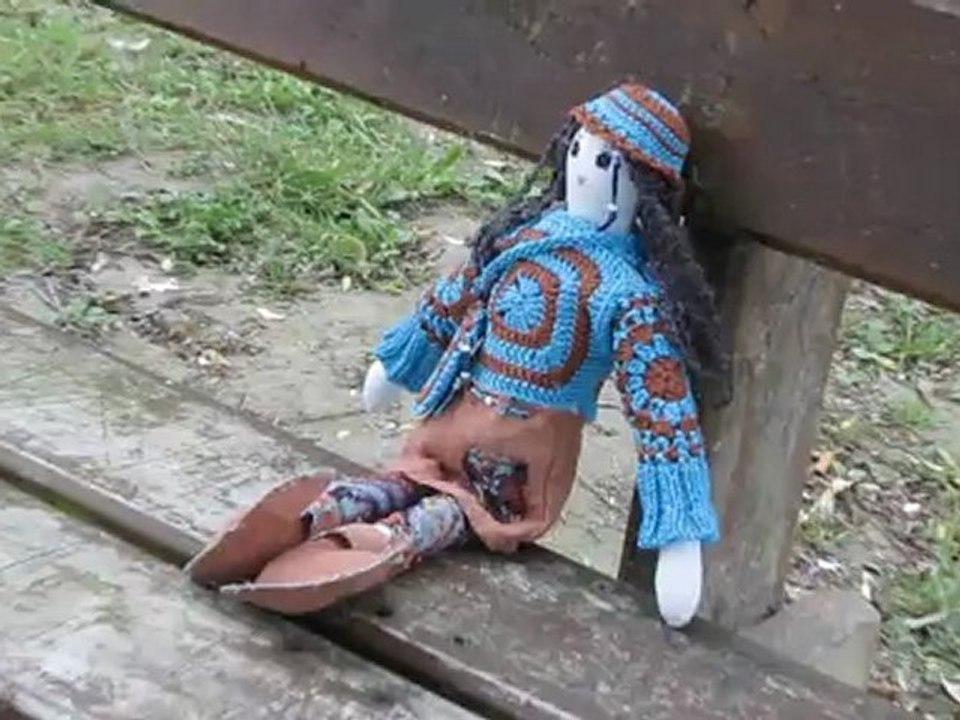 Lucille la poupée Frimousse pour l'UNICEF en bords de Marne