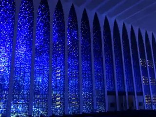 Bresil- Brasilia: A l'intérieur du Sanctuaire Dom Bosco.