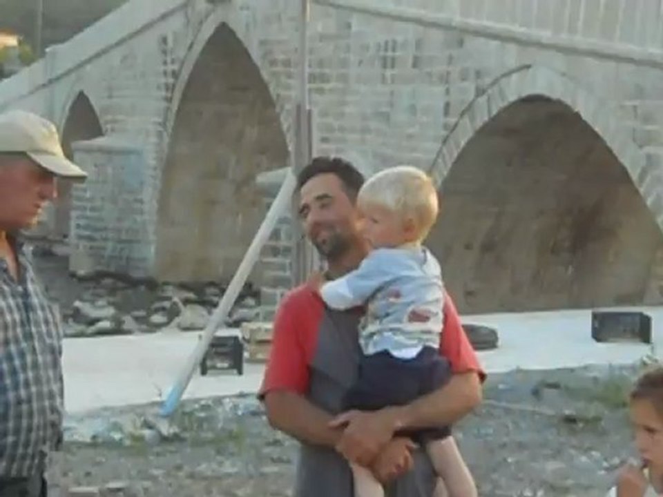 Tarihi Valide Sultan Köprüsü'nün Restore Çalışmasının Sonuna Gelindi