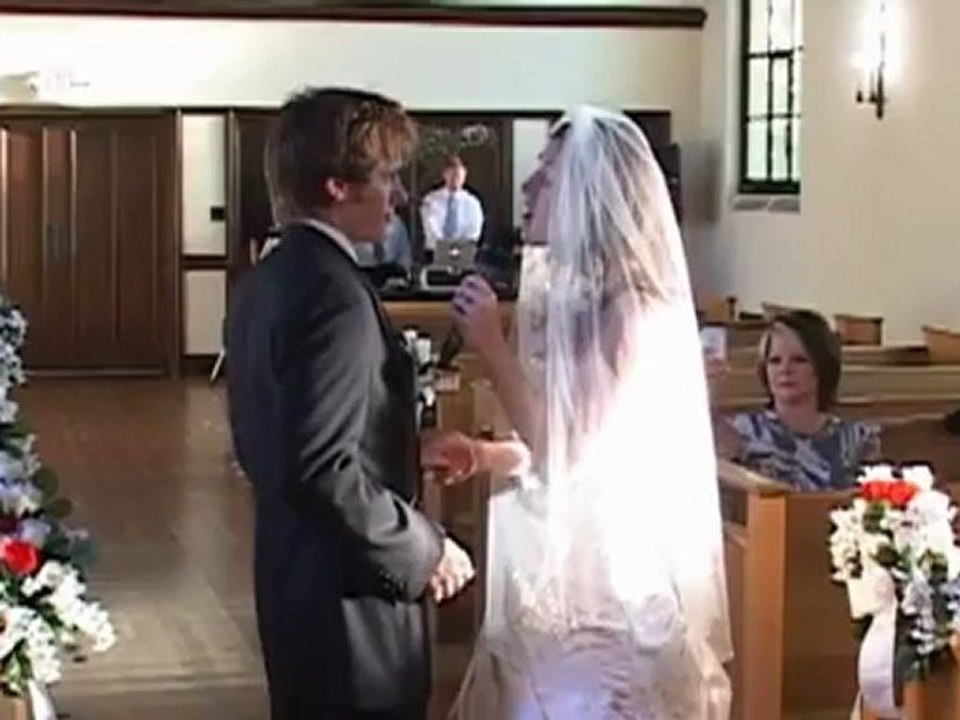 Bride sings walking down the aisle