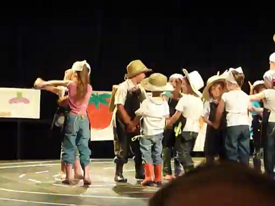 Spectacle fin année Clairefontaine 2012 GS4