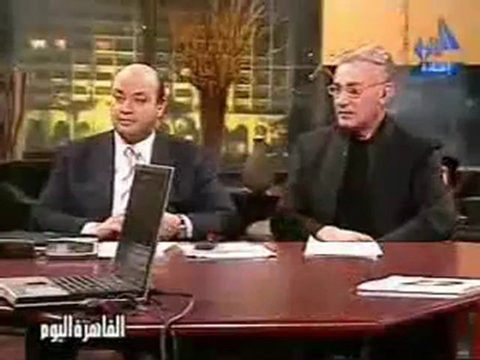 Japanese scientist discovers effect of Islamic words & pictures& Azan on water