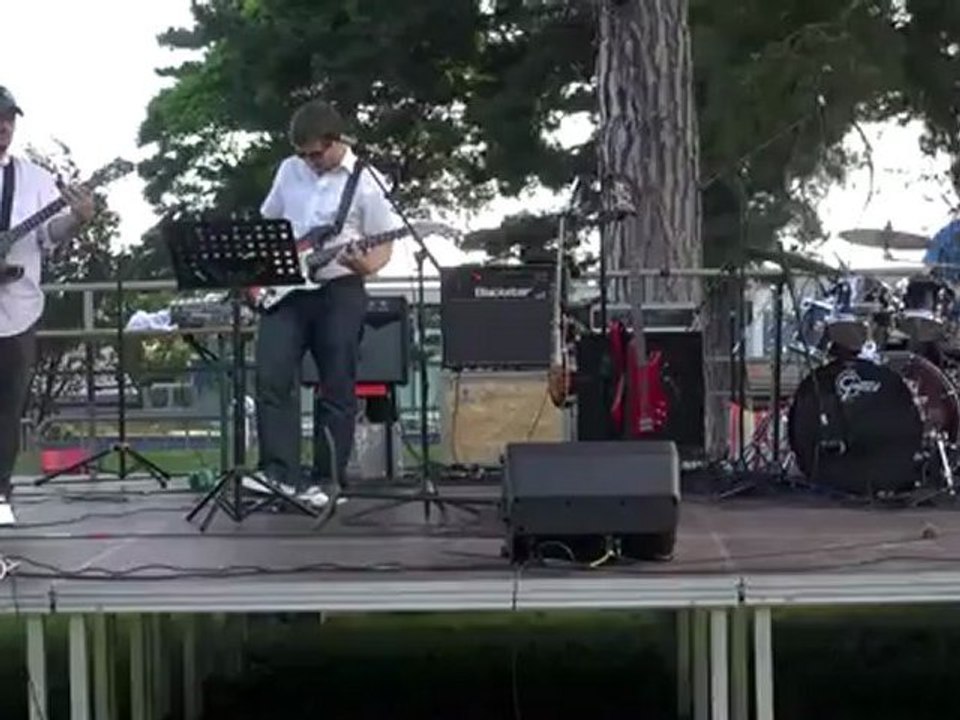 Caroline by Flying Sharks