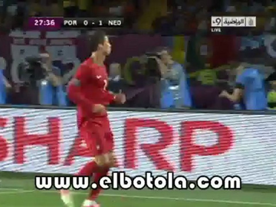 هدف البرتغال الاول ضد هولندا