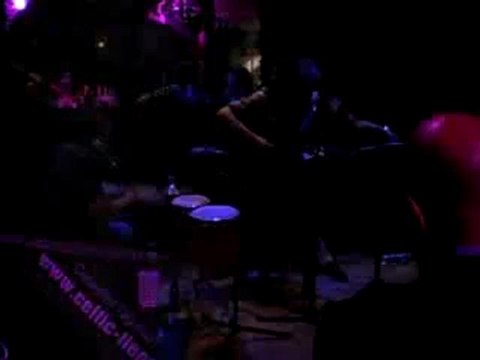 Oxy3 - Heavy Cross (The Gossip) - Sabrina Santoro, Melodie Carlier, Guy Chapelle