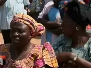 Muslimer Attackerar Kristna Byar i Nigeria