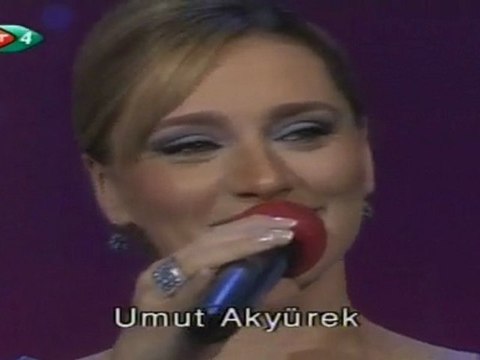 Umut Akyürek - RÂST İSTANBUL TÜRKÜSÜ & GAZEL (NEDÎM)