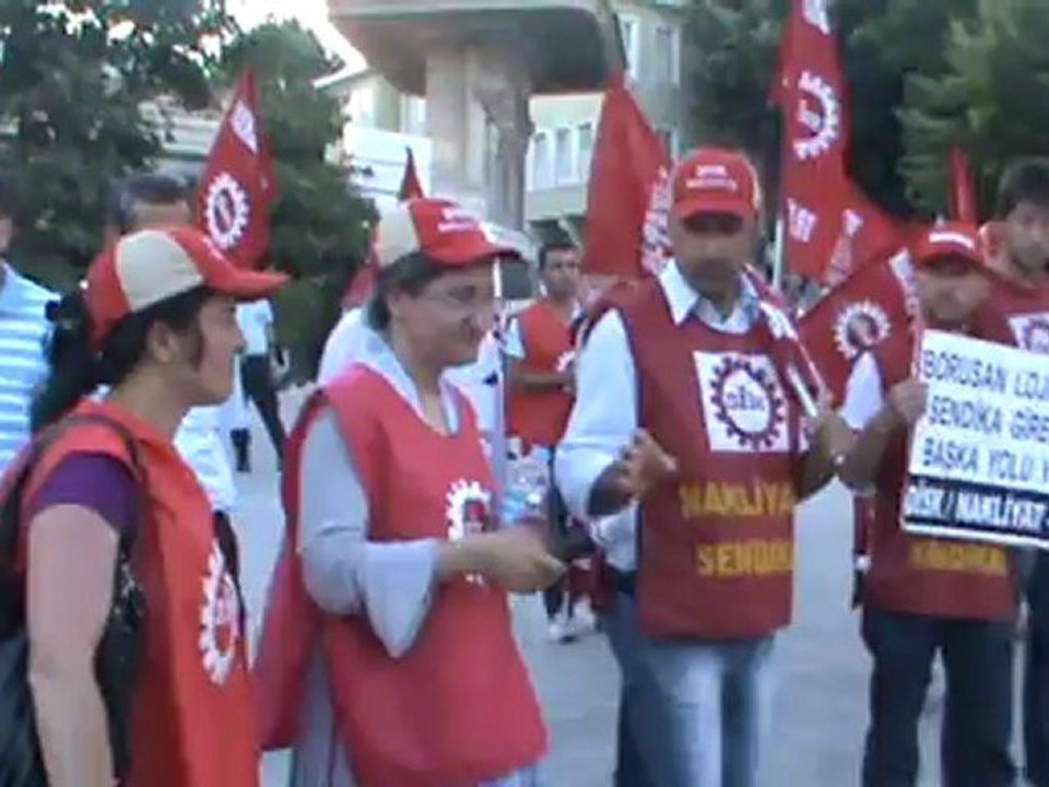 Topkapı Sarayı Aya İrıni’de Borusan Filarmoni Orkestrası, Dışarıda İşçi Orkestrası 1