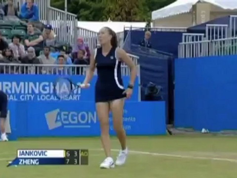 Birmingham: Jankovic stolpert nicht über Zheng