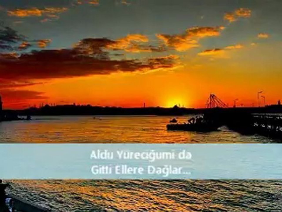 Berker'den Süper Karadeniz Türküsü Yepyenii....Tüm Türkiye Bu Şarkıyı Konuşuyor...