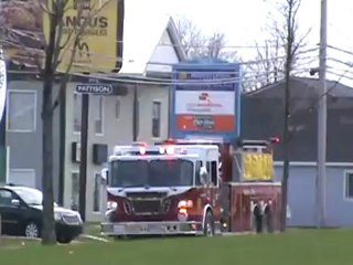 Ambulance & Dieppe Fire Truck Lights Sirens
