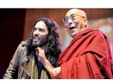 Russell Brand Impresses Dalai Lama - Hollywood News