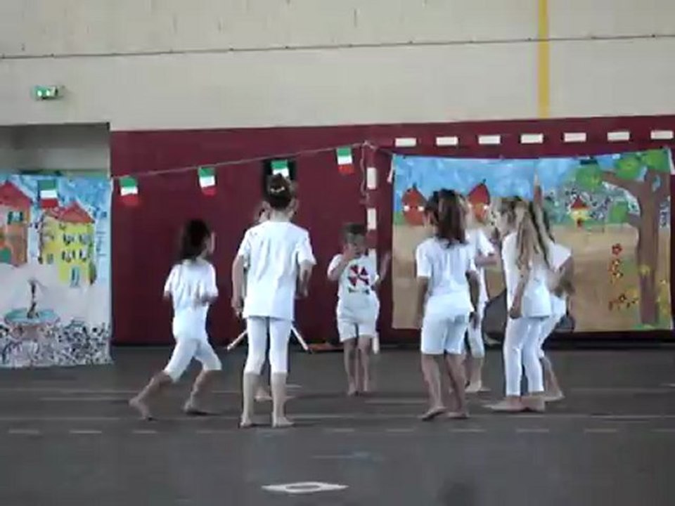 SPECTACLE fin d 'année 2012 04