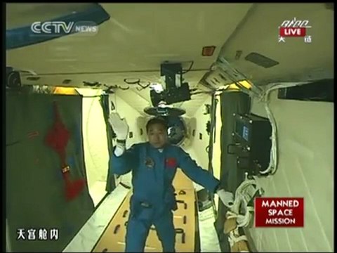 [China] Crew Enter Tiangong-1 Space Lab