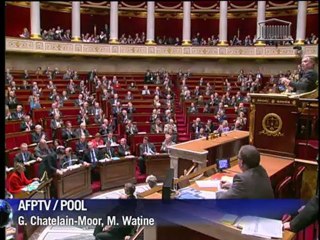 Ballet des députés à l'Assemblée, remaniement ministériel en vue