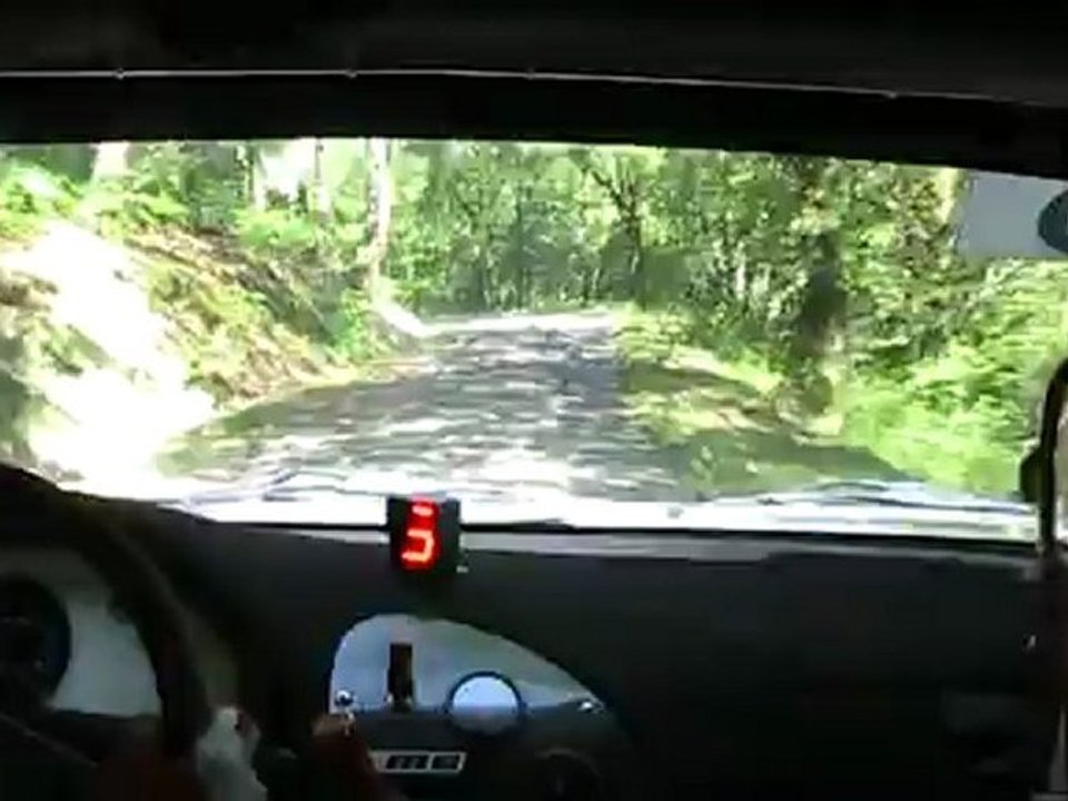 Rallye des 3 Châteaux 2012 - Es3 Belmont - 8ème temps Scratch - Lamouret / Delpech