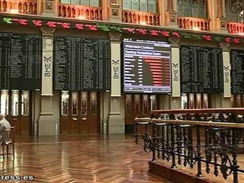 Ibex se desploma un 2,96% por el castigo sobre deuda