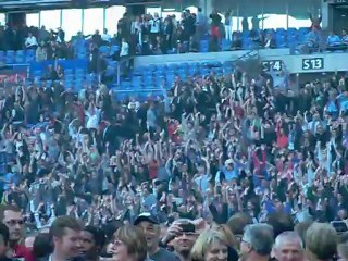 La hola au stade de france johnny hallyday 17/06/2012