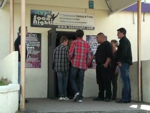 Teens party. Quand les ados s'emparent de la boîte de nuit...