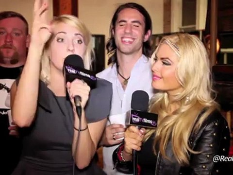 Queen Caveat, Traffic Jam, Tia Barr, Lauren Little Vocals