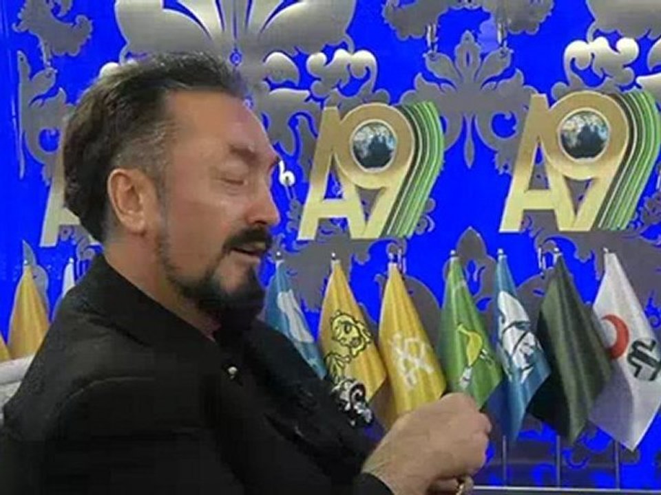 AFGANİSTAN'I YOBAZLIK MAHVETTİ