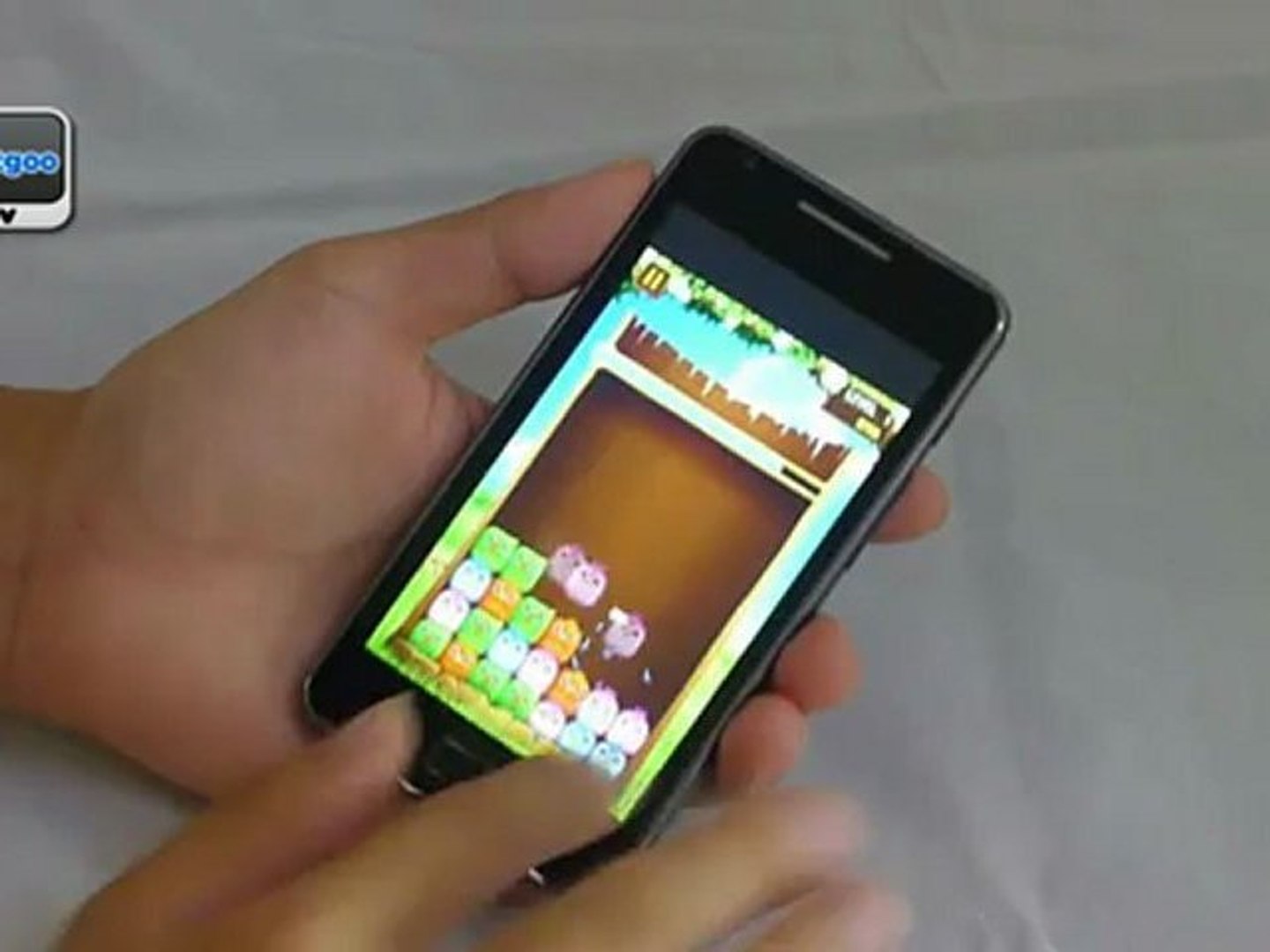 i93 Smartphone Video Third Review by cartgoo.com