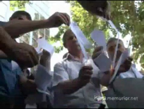 BASK 15 Haziran 2012 Bordro Yakma Eylemi Kızılay YKM Önü (Cihan)