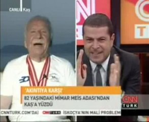 82'lik Delikanlı Özdemir'i Gülme Krizine Soktu
