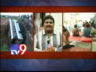 14 seriously injured in RTC bus accident in Guntur