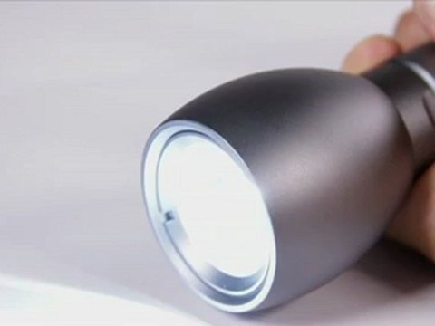 60:Second ScubaLab - IST Sports T120 Mini Sol Rechargeable LED Torch