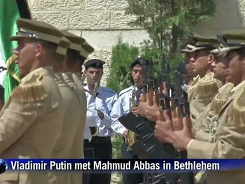 Russia's Putin in rare West Bank trip for talks